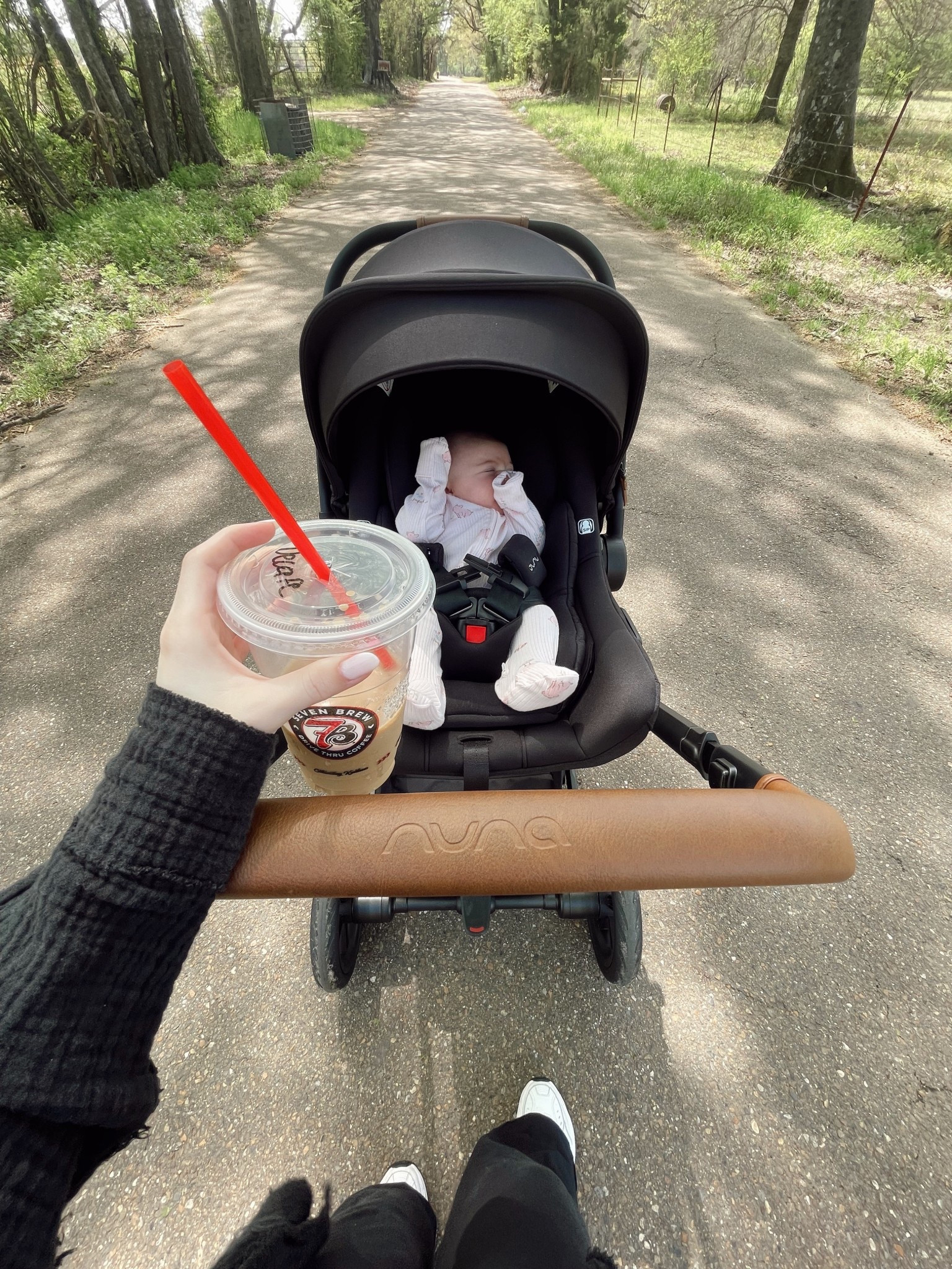 hot mom walks 💅🏼

baby stroller, nuna, nuna stroller, nuna car seat, baby must haves, baby shower gifts, new mom, new mommy, traveling with a baby, road trip with a baby

#LTKFamily #LTKBaby #LTKTravel