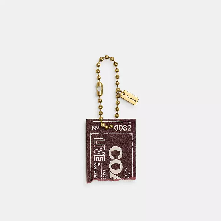 Live | Coach (US)