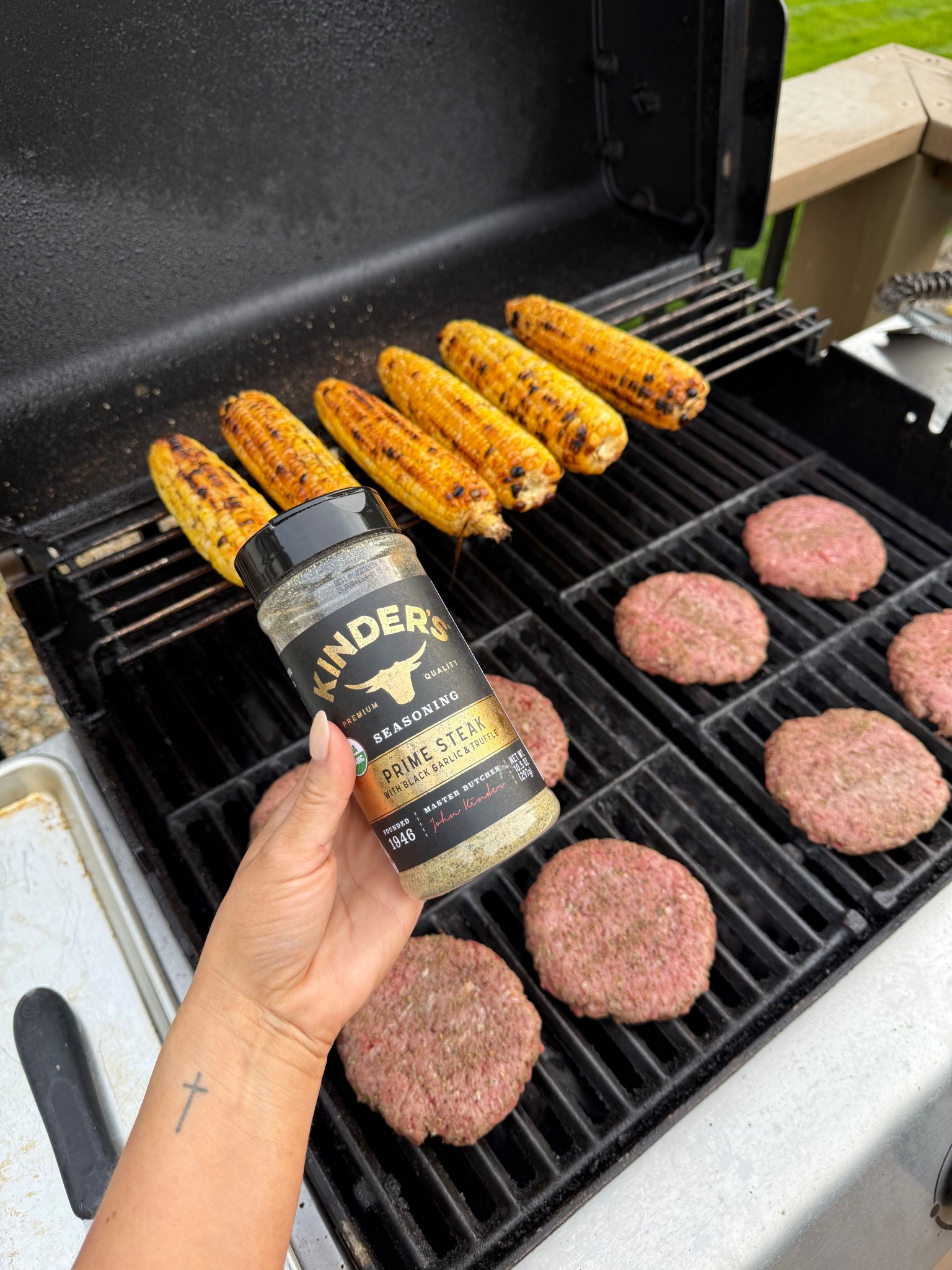 BUY THIS ON AMAZON! You can use it on anything it’s amazing!!! 
Amazon find
Amazon 
Grilling season
Outback


#LTKSeasonal