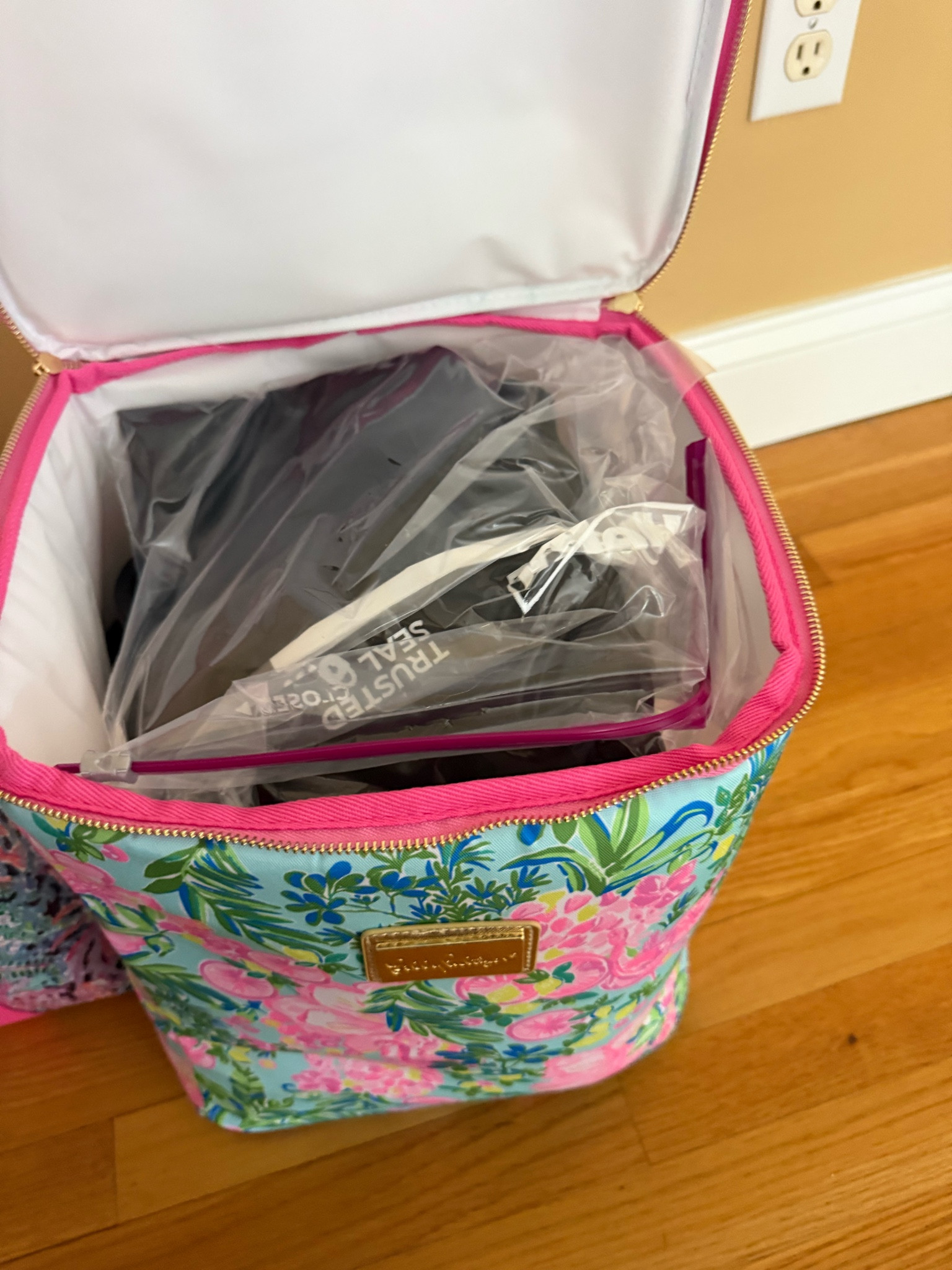 My favorite cooler for transporting food and picnics.

#LTKfoodie #LTKTravel #LTKHome