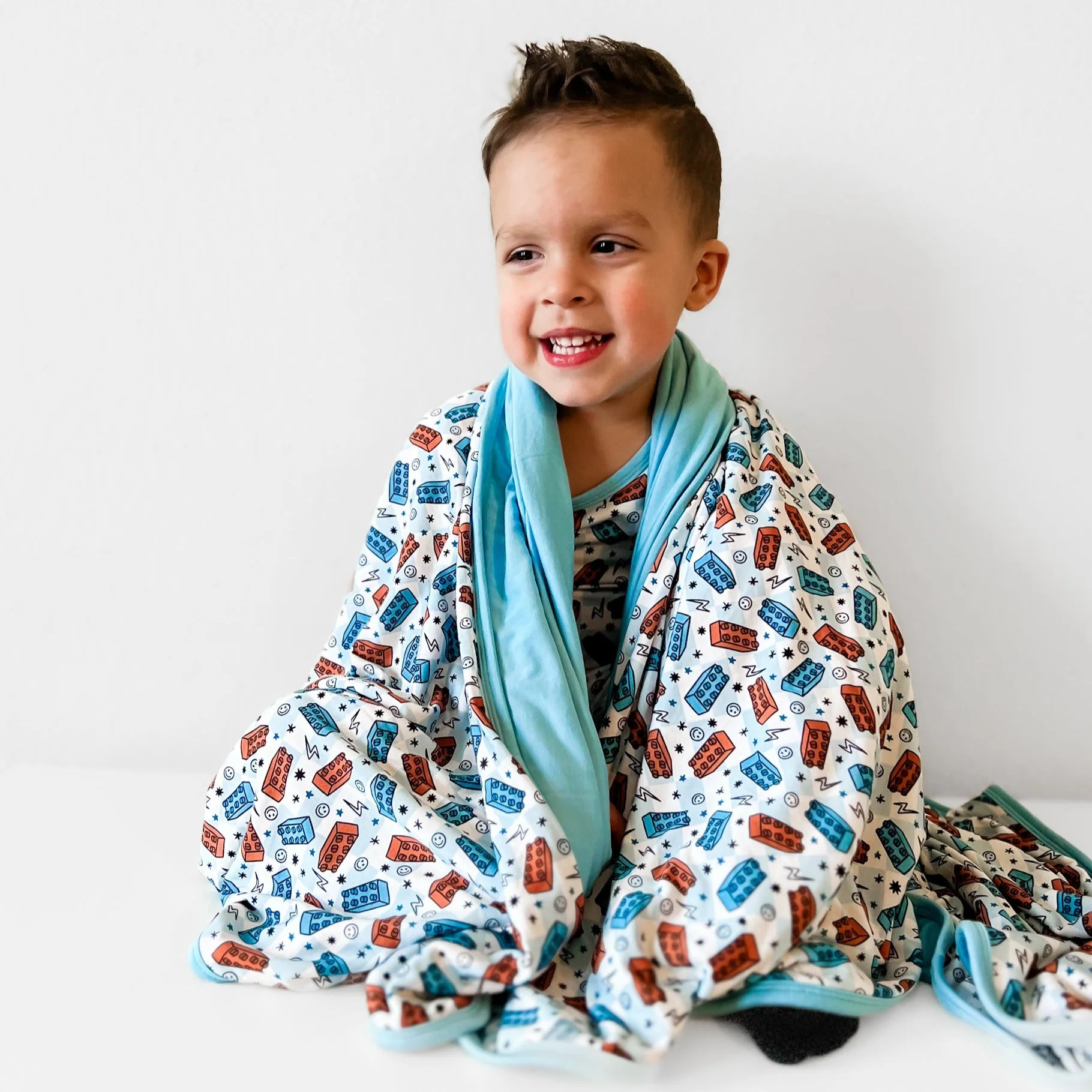 3 LAYER OVERSIZED COZY DREAM BLANKET- Lego | millie + roo