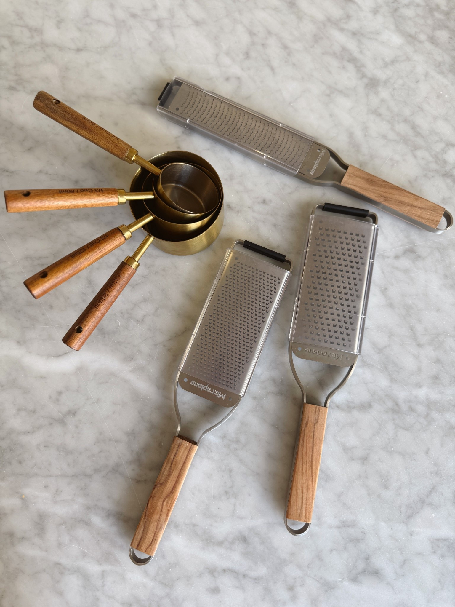 There’s no reason you’re cooking gadgets can’t be pretty too!! 

 Linking to more of my aesthetic kitchen gadget must haves below!

#amazon #aesthetickitchen #grater #measuringcups #amazonhome #weddingregristry #amazonfinds

#LTKHome #LTKfoodie