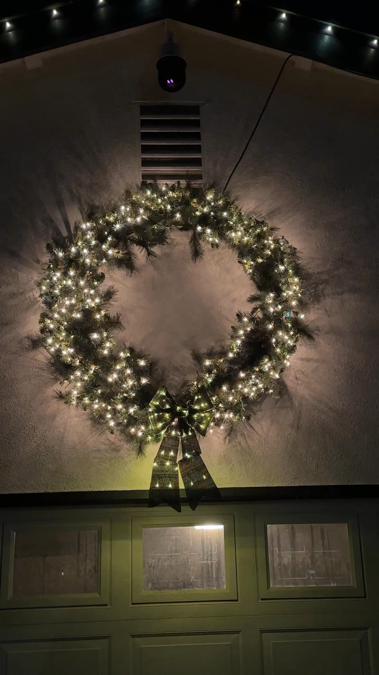 Finally found a huge 60” pre lit wreath for. <$100 

#LTKfindsunder100 #LTKHoliday #LTKSeasonal