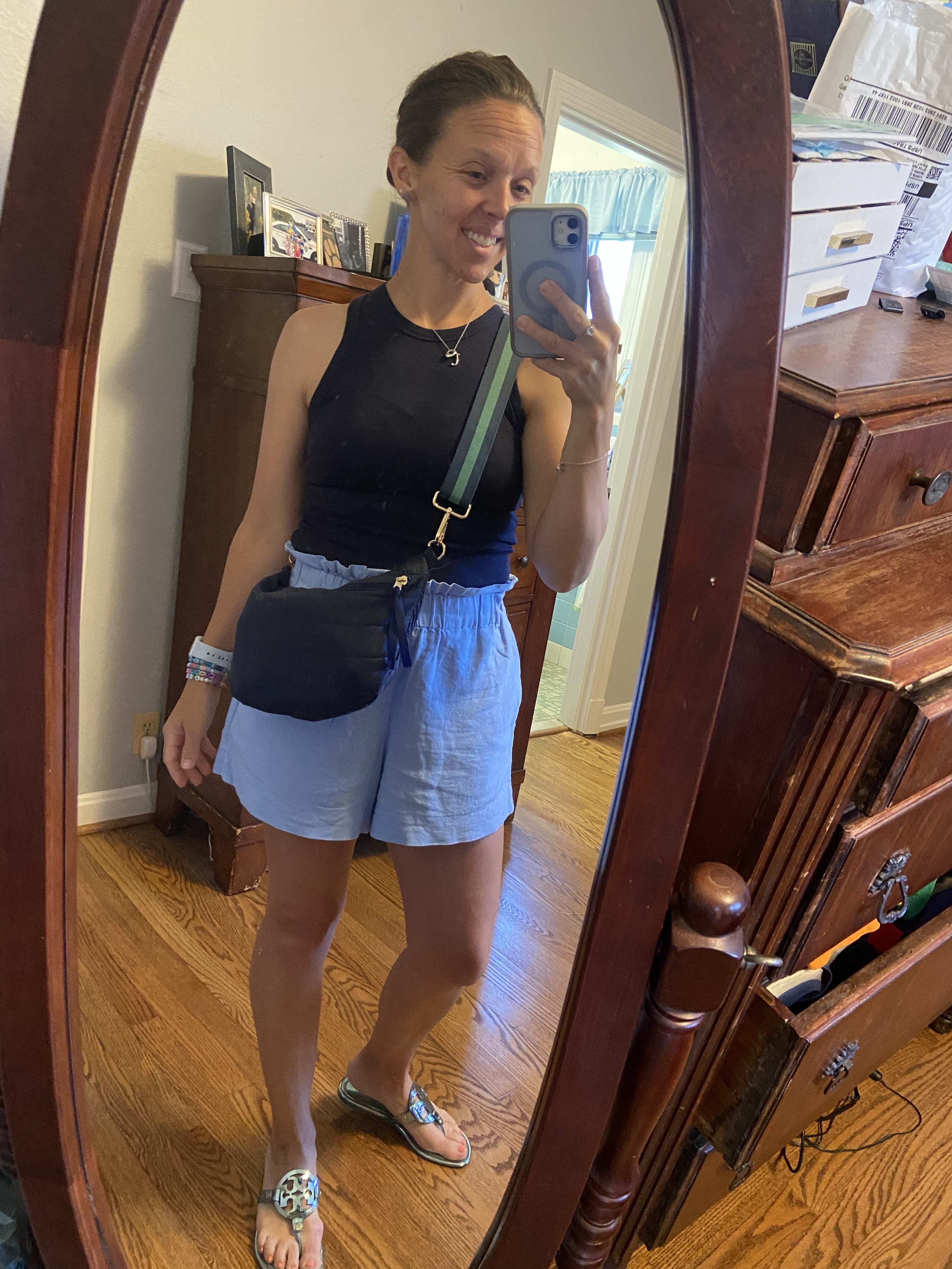 Summer outfit - tank and purse summer faves ! Both come in more colors and are very price friendly 


#target #amazon #quiltedpurse #crossbody #tanktop #sunglasses #goodr #fourthofjuly #july4th #LTKU #LTKOver40 #LTKActive #under10 #under15 #budgetfriendly 


#LTKFindsUnder50 #LTKStyleTip #LTKItBag