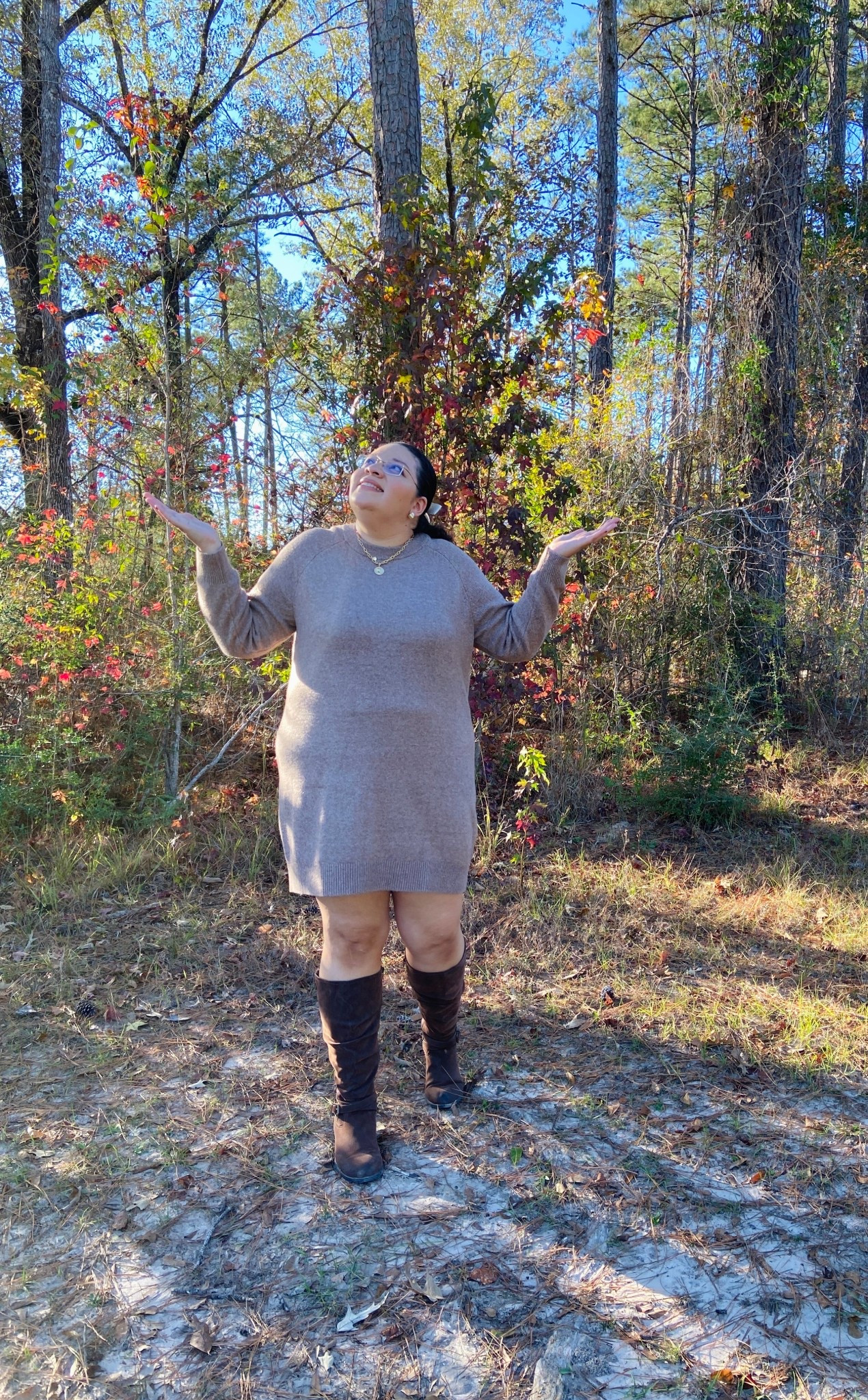 Falling like leaves 🍂 

#LTKStyleTip #LTKHoliday #LTKPlusSize