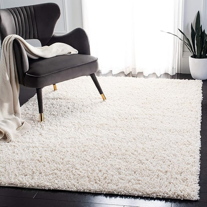 SAFAVIEH Venus Shag Collection Area Rug - 5'3" x 7'6", Ivory, Solid Design, Non-Shedding & Easy C... | Amazon (US)