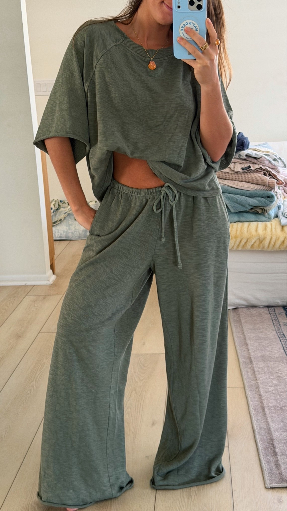 love this set from aerie so much I got it in a few colors!

#LTKootd