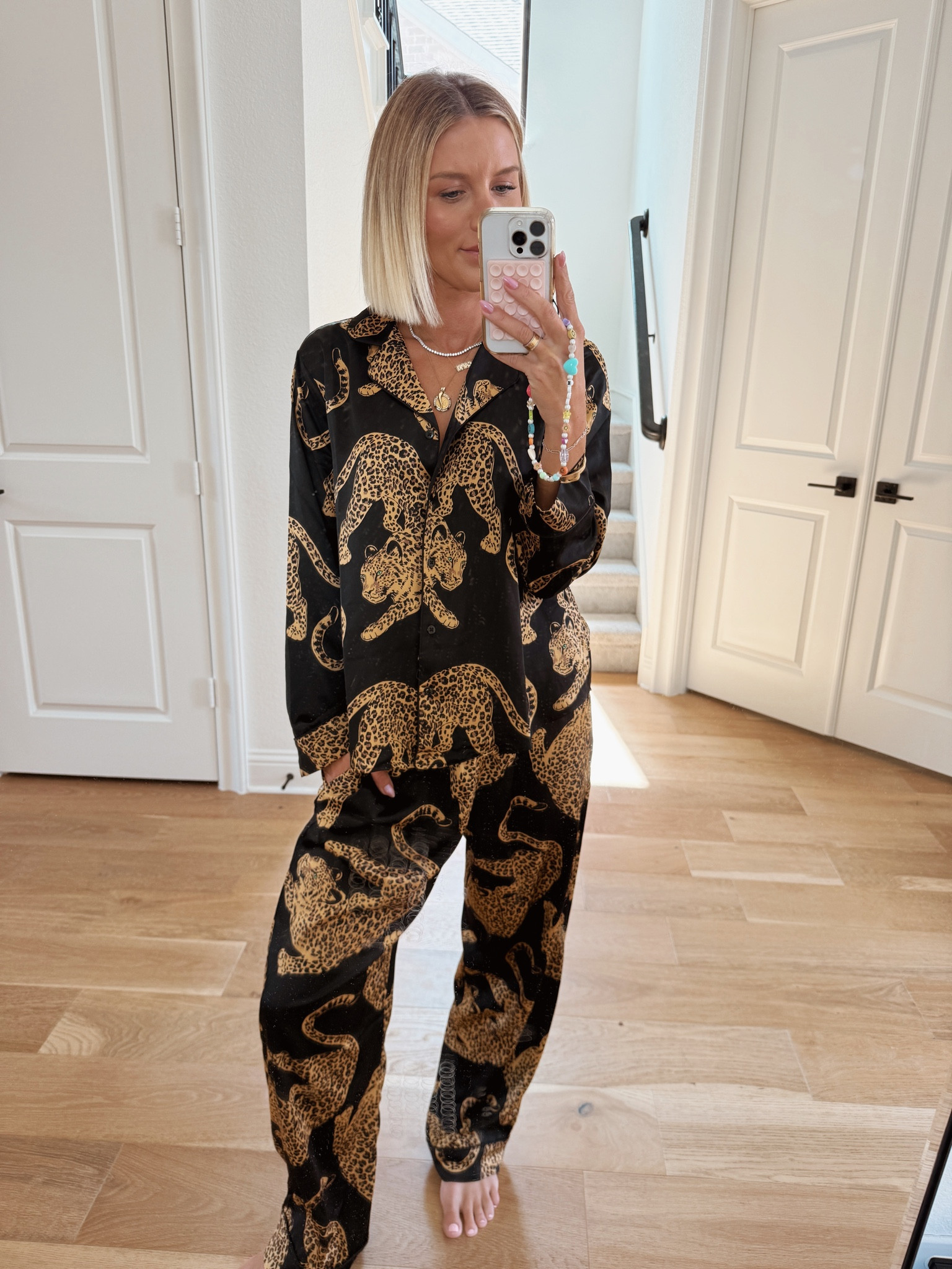 the comfiest PJ’s ever that feel like real silk, but under $30 for the set 😳 
I sized up to a medium for an oversized fit! 


cheetah print, silk pajamas, loungewear, silk set, walmart finds

#LTKSeasonal #LTKFindsUnder50
