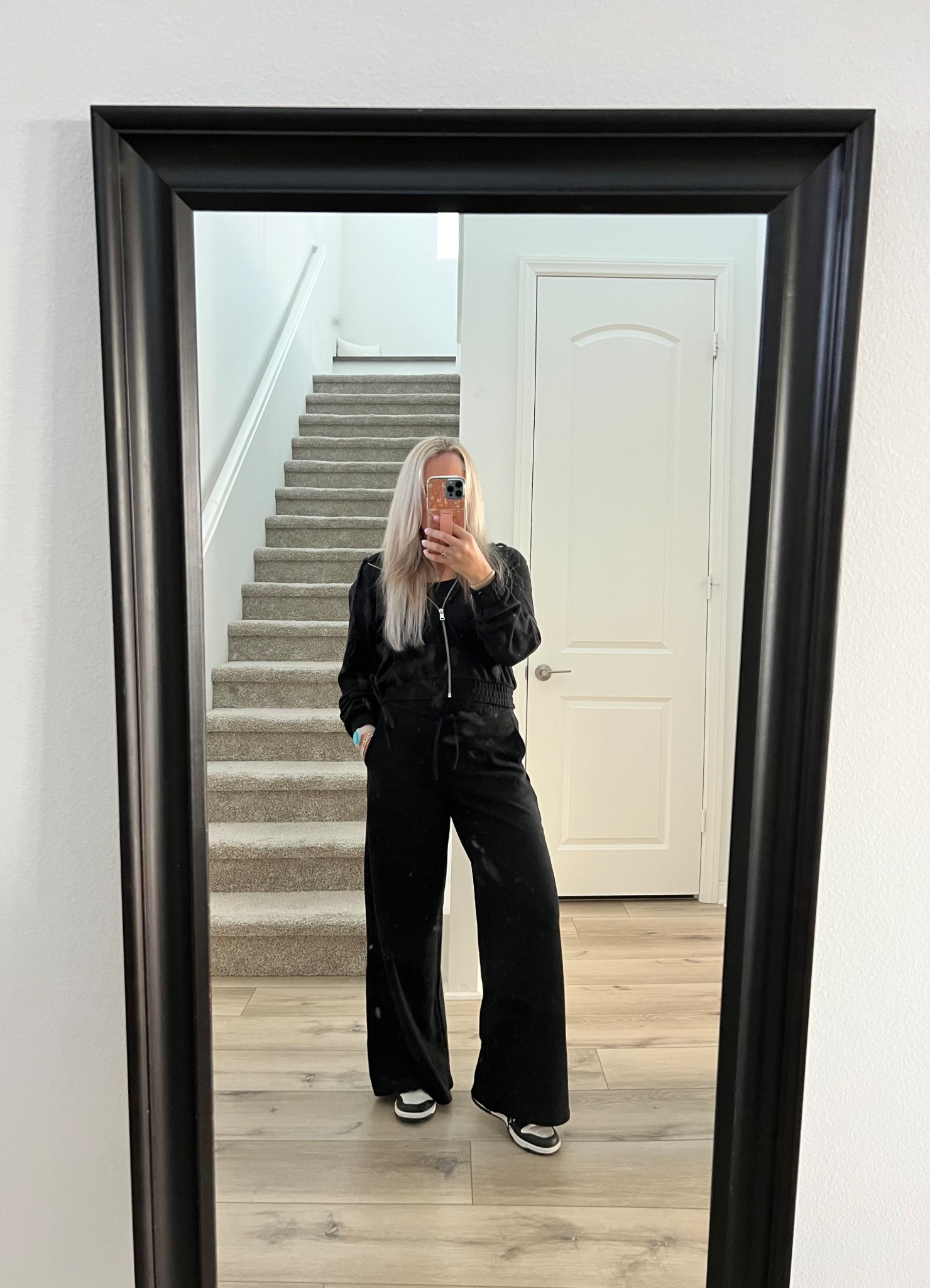 My favorite travel outfit I’ve ever had! 

#LTKTravel #LTKWorkwear #LTKActive