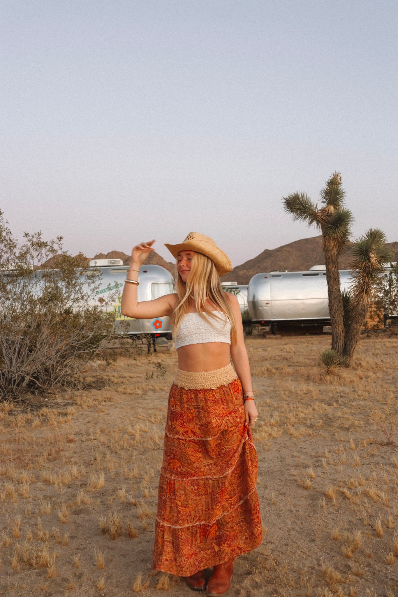 IN THE DESERTT
