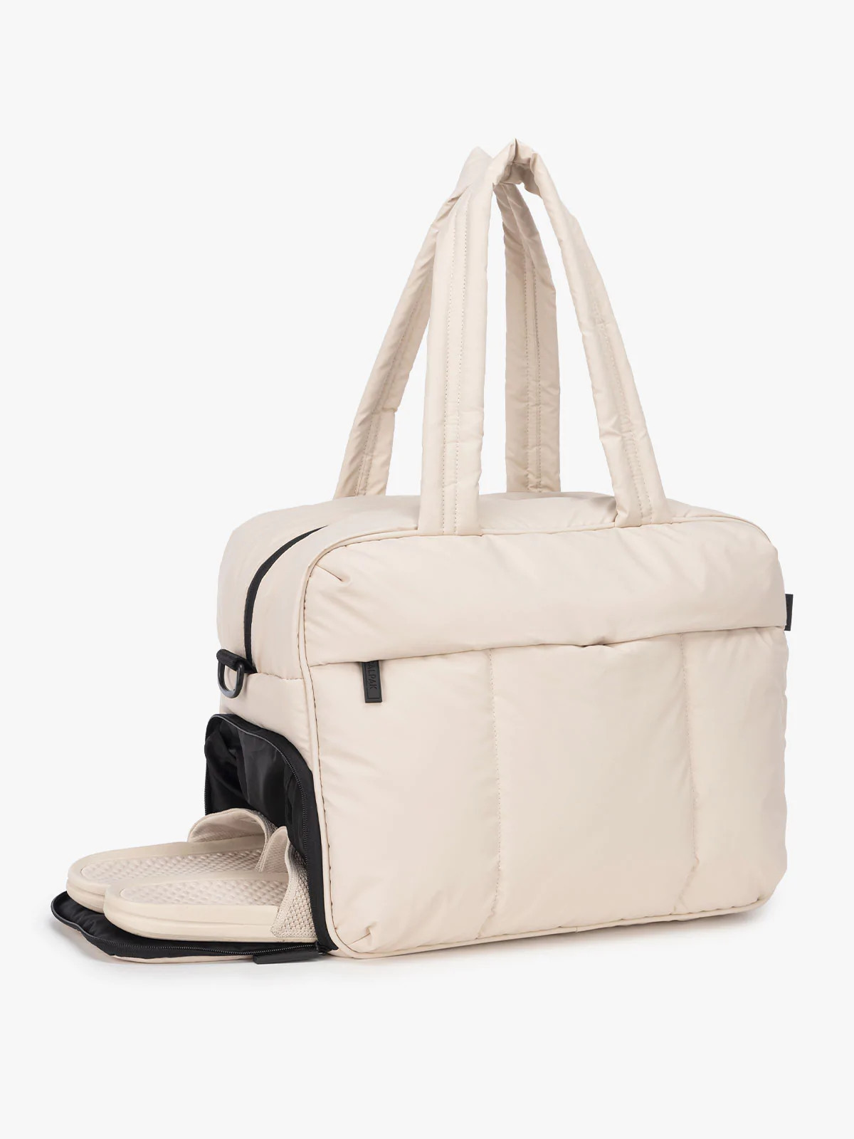 Luka Duffel | CALPAK Travel