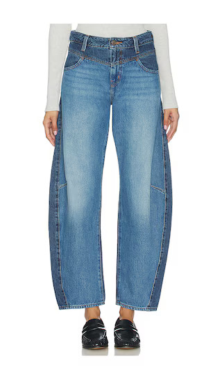 LEVI'S Barrel Saddle Back in Blue. - size 26 | Revolve Clothing (Global)