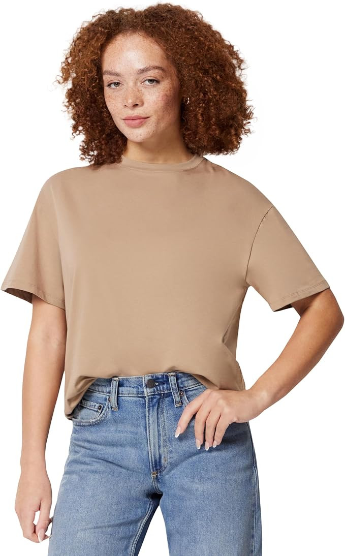 Amazon Essentials Women's Oversized-Fit Short Sleeve Crewneck Shirt | Amazon (US)