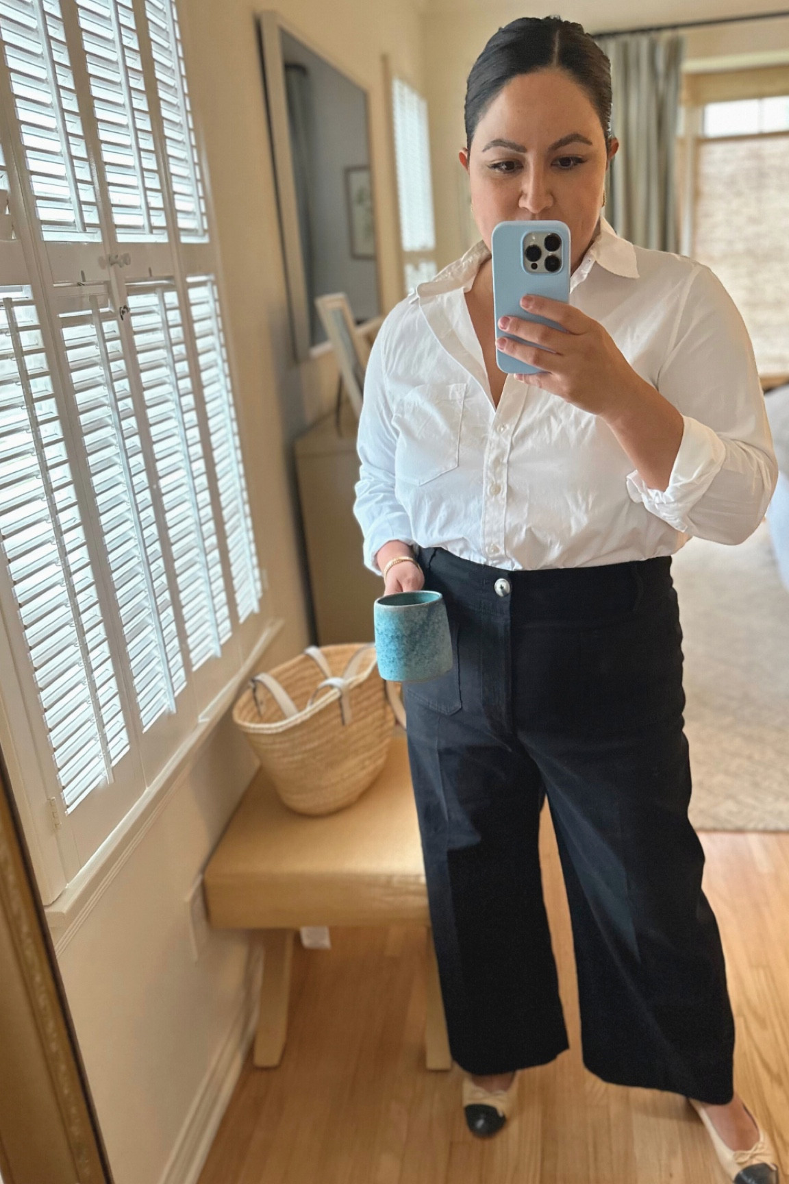 A perfect pair of wide leg cropped pants. So comfortable with stretch yet still so tailored. They come in other colors too!

#LTKstyletip #LTKworkwear