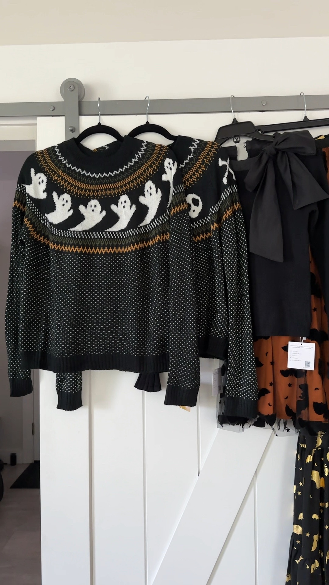 My Halloween looks from Chicwish just arrived and they’re all so cute!! Most are on sale!!

Affordable Halloween, Halloween costume, Halloween clothes, ghost sweater, pumpkin cardigan, bat skirt, tulle skirt 

#LTKSaleAlert #LTKSeasonal #LTKStyleTip