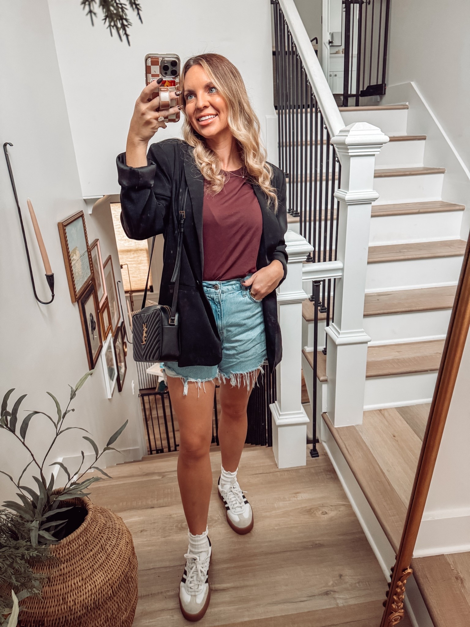 The perfect outfit combo🖤



#vici #abercrombie #outfitinspo #ysl #adidas

#LTKSaleAlert #LTKStyleTip #LTKFindsUnder100
