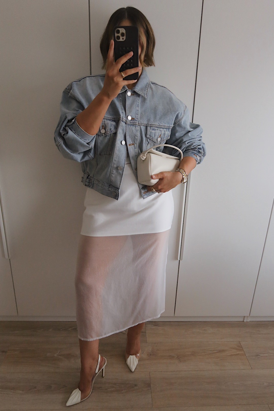 Wearing 14 in jacket & skirt — true to size or slightly generous fit! 

#LTKaustralia