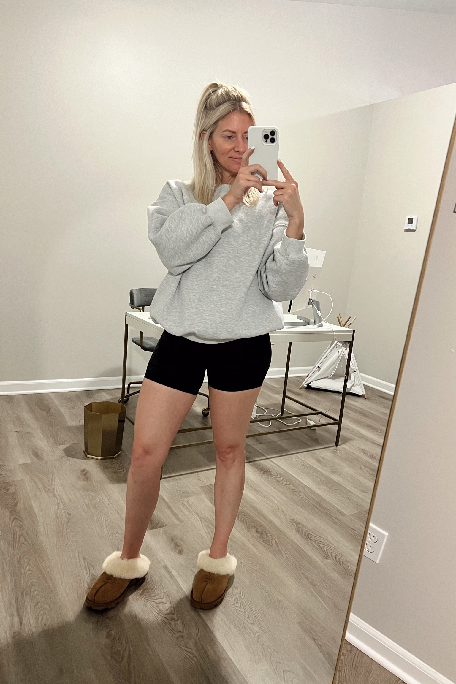 Cozy fall outfit. Amazon oversized sweatshirt under $30, it’s the best🤗 I’m wearing size small, it does shrink a little after washing and drying on low. I like this size but I’m sure I’d like medium as well to be more oversized so size up if you want it bigger.

#LTKfindsunder50 #LTKshoecrush #LTKstyletip