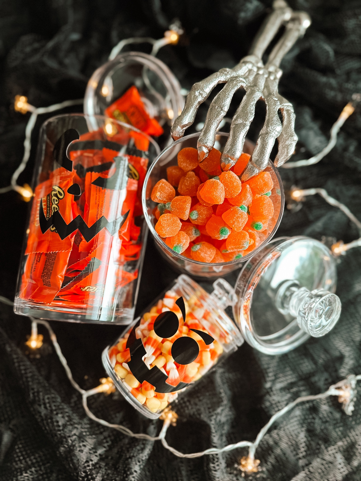 Halloween apothecary treat jars 🎃🖤
#halloweendecor #amazonfinds #amazonhome #seasonaldecor #halloweendiy #halloweendecor #spookyseason 

#LTKHome #LTKSeasonal #LTKFindsUnder50