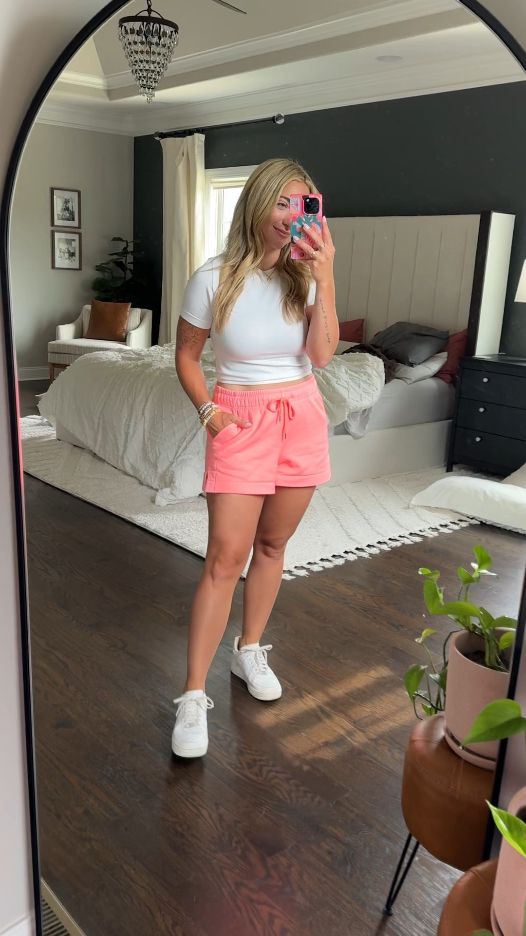 Size medium in top and small in shorts 

#LTKTravel #LTKFindsUnder50 #LTKSaleAlert