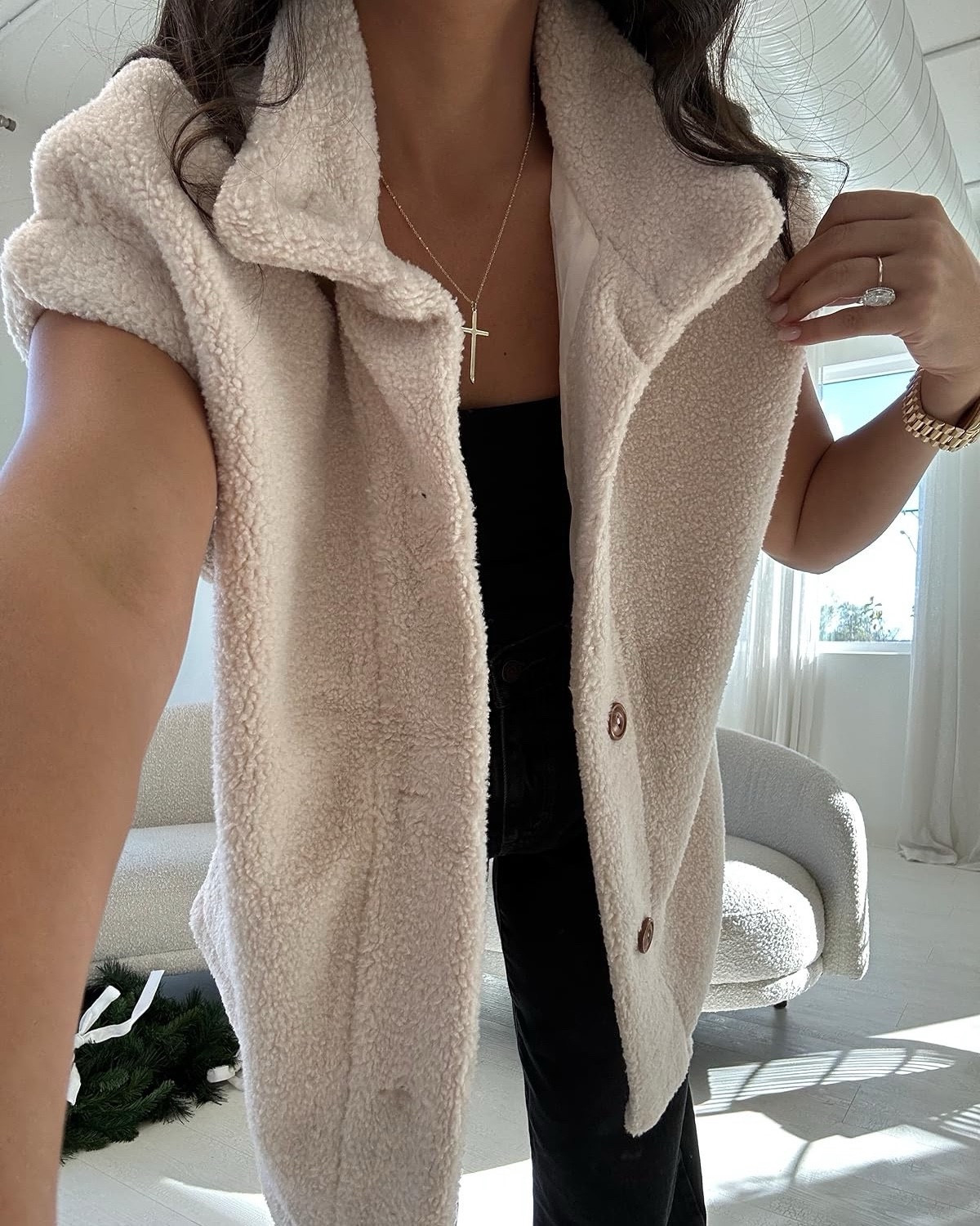 Amazon vests I love!

tts medium

two ways to style, vest, puffer vest, fleece vest, Amazon, Amazon style, Amazon fashion, Nashville, mom of 3, Dede Raad, dress up buttercup


#LTKFindsUnder50 #LTKSaleAlert