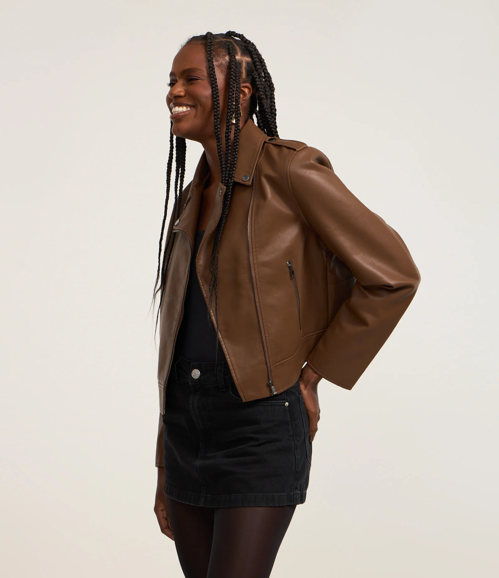 Jaqueta Biker Regular em PU com Zíper e Bolsos Marrom - Lojas Renner | Renner (BR)