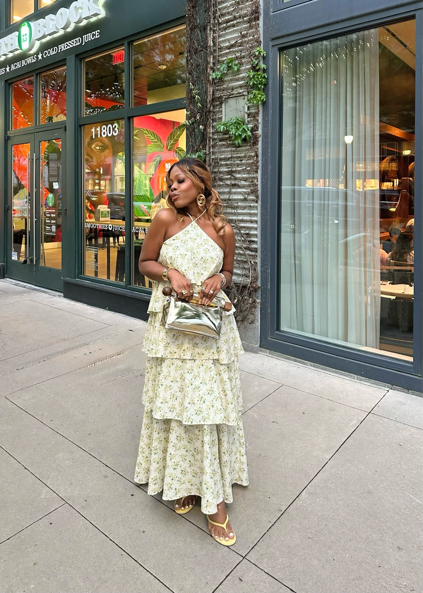 Mother’s Day dinner outfit

#LTKMothersDay #LTKootd #LTKMidsize