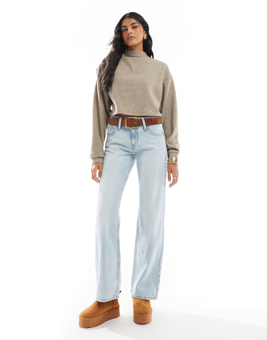 Levi's superlow waist loose fit jeans in bleach wash-Blue | ASOS (Global)