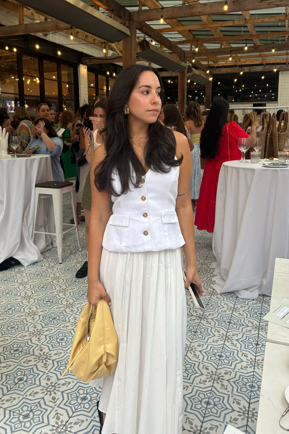 long white skirt outfit 

#LTKFindsUnder100