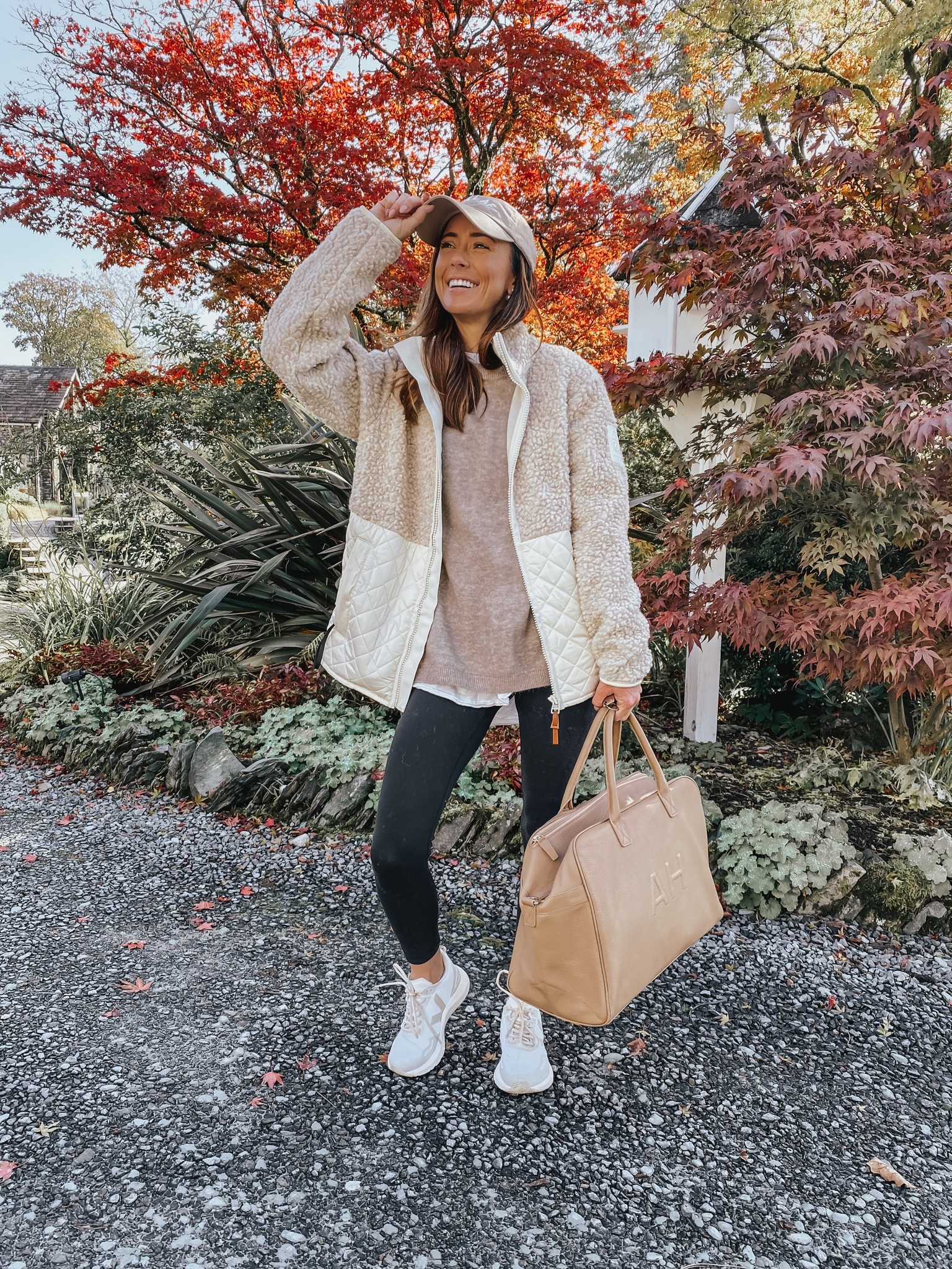 beige-sherpa-bomber-jacket-outfit-leggings-ankle-boots-lr-4 - Allyn Lewis