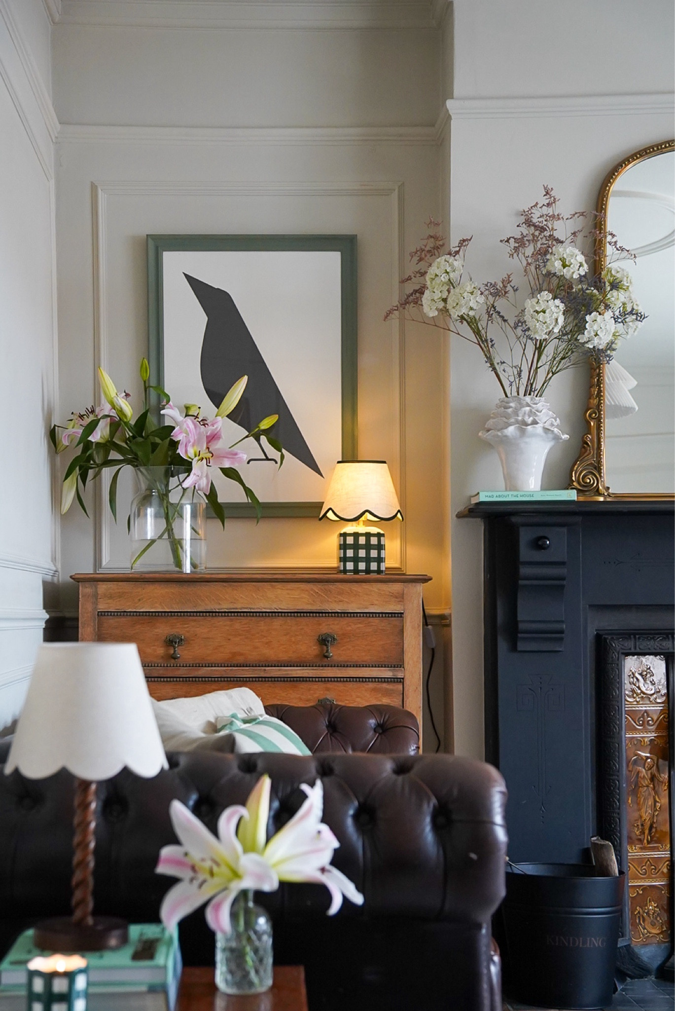 Living room details 
Scallop table lamps
Gold mirror 
Bird print wall art 

#LTKeurope #LTKhome