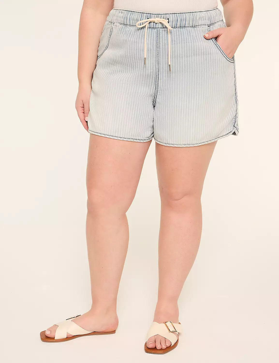 Cloud Knit Pull-On Relaxed 4" Short | LaneBryant | Lane Bryant (US)