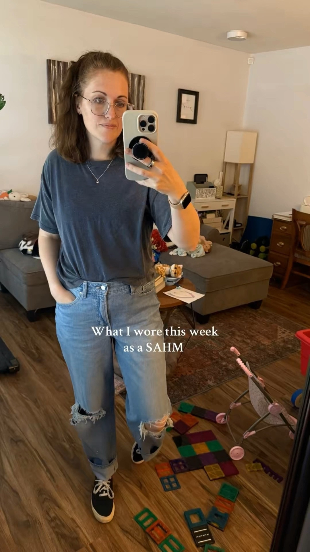 Happy #ThrowbackThursday! 👋 I found this week-of-outfits video chilling in my drafts from September, and it's time to let it shine!

Consider this a major draft clear-out so I can make room for all the holiday-themed content coming your way soon! 🎁 I need every single megabyte. 😉

What's the oldest thing sitting in your camera roll right now? 👇

#TBT #DraftClearOut #SeptOutfits #TransitionalStyle #JeansAndTees #HelloNovember #HolidayPrep #OutfitInspo

#LTKFindsUnder50 #LTKMidsize #LTKStyleTip