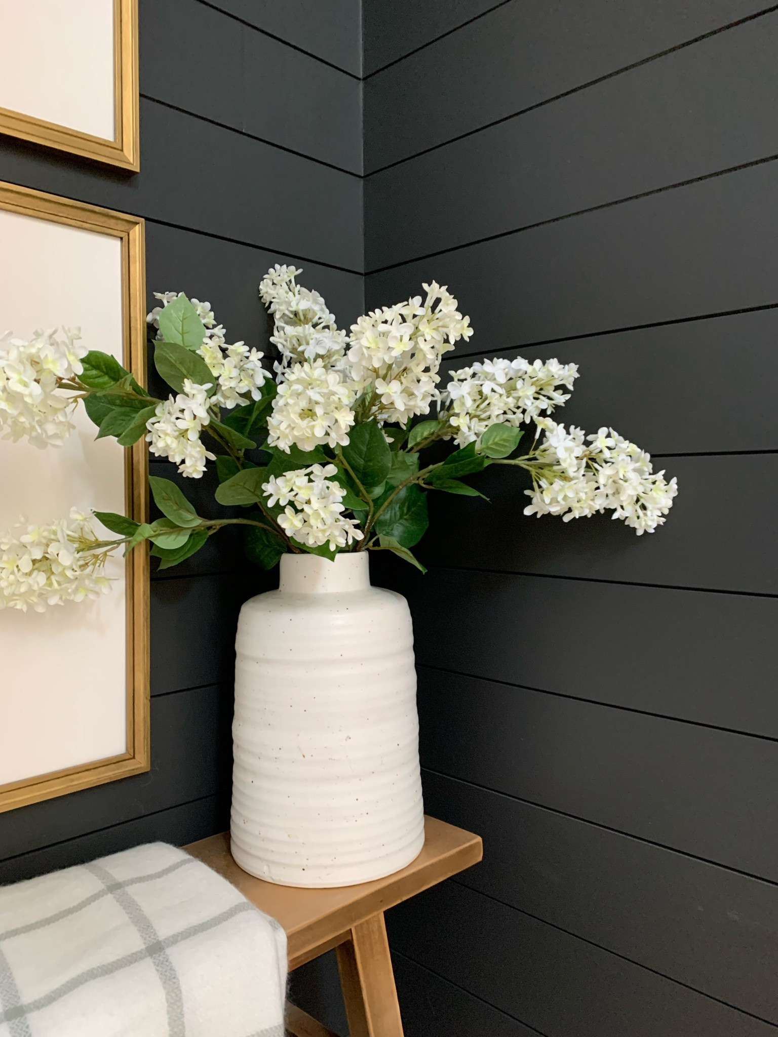 Hallway niche 

#LTKhome #LTKfindsunder50 #LTKfindsunder100