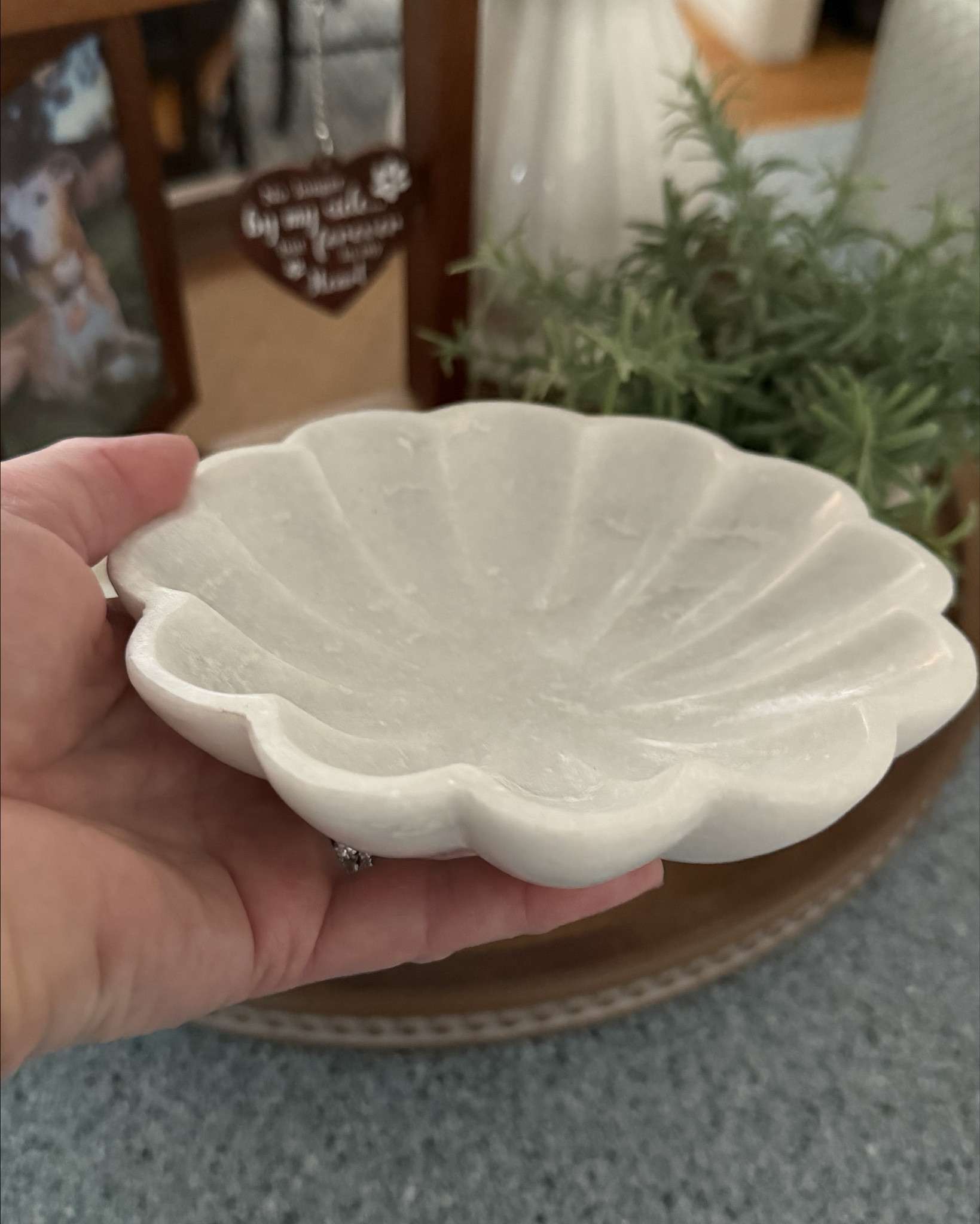 Trinket dishes are such a wonderful way to organize small objects: jewelry, keys, loose change. I use them to display candles and my reed diffuser. 

This a beautiful one from Magnolia! It’s on sale! 3/29/26

#LTKSaleAlert #LTKHome