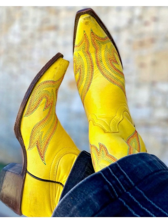psychedelic yellow planet cowboy boots 9 | Poshmark