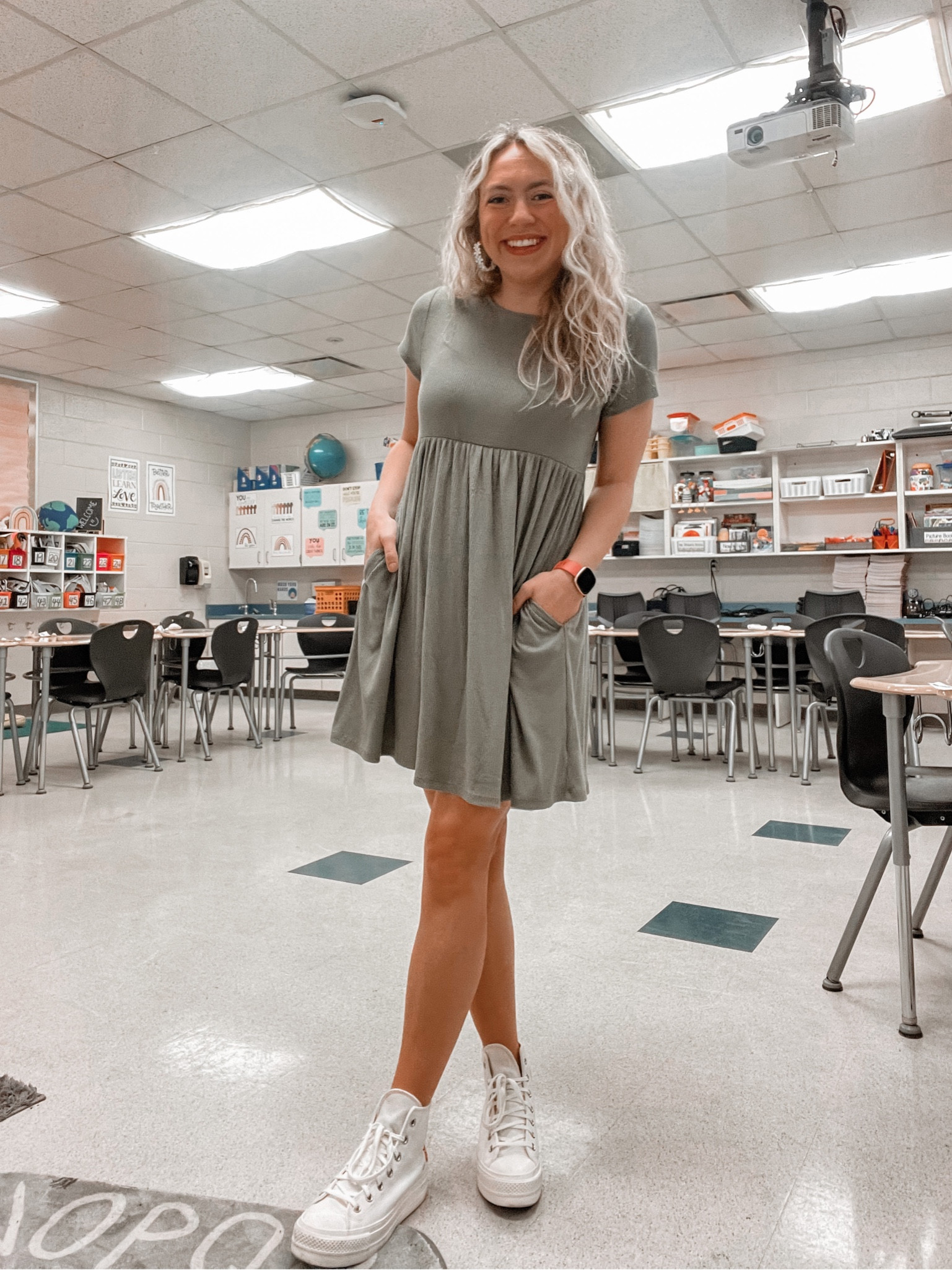 Teacher outfits, work outfits, teacher style, teacher fashion, spring dresses, summer dresses, platform converse, workwear

#LTKunder100 #LTKunder50 #LTKworkwear