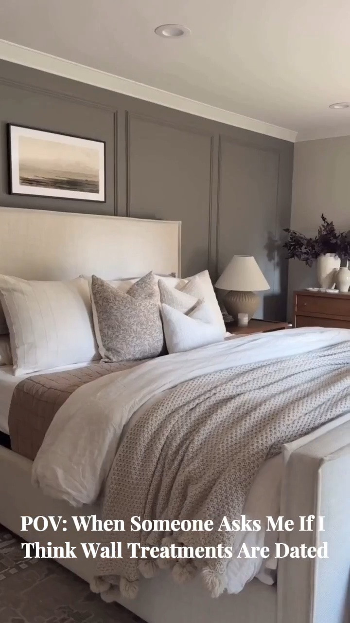 When someone asks me if I think wall treatments are dated, this is my answer! I think your home should be a reflection of you and your personal likes. If you want to add wall treatments, accent walls, or a combination of both I say go for it!

#LTKHome