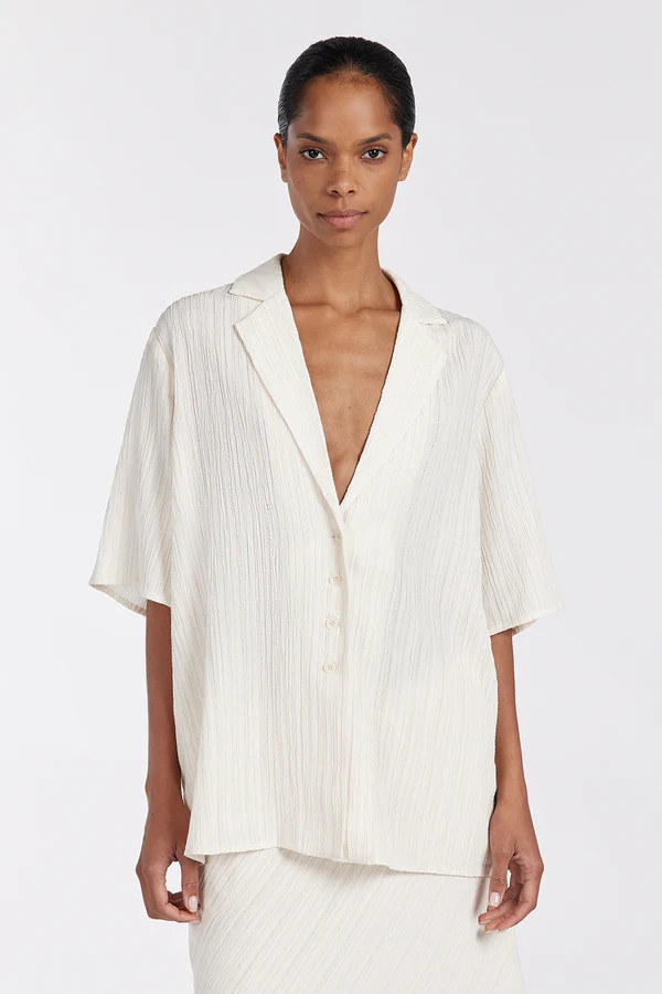 LOZ CREAM SHORT SLEEVE SHIRT | DISSH