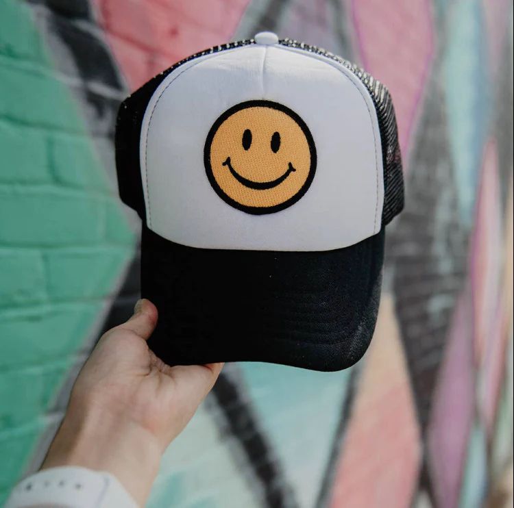 Smiley Trucker hat | The Barefoot Brunette Boutique