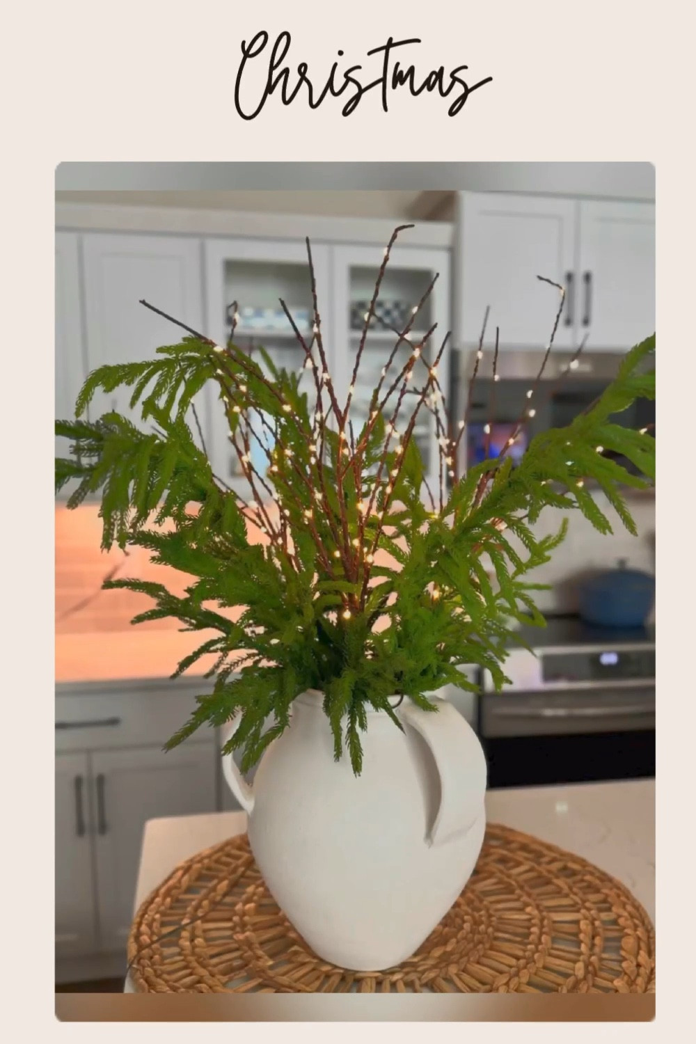 these stems are so realistic !! and do we agree? twinkle lights make everything Merry …

@amazonfinds 

#LTKVideo #LTKSeasonal #LTKHoliday