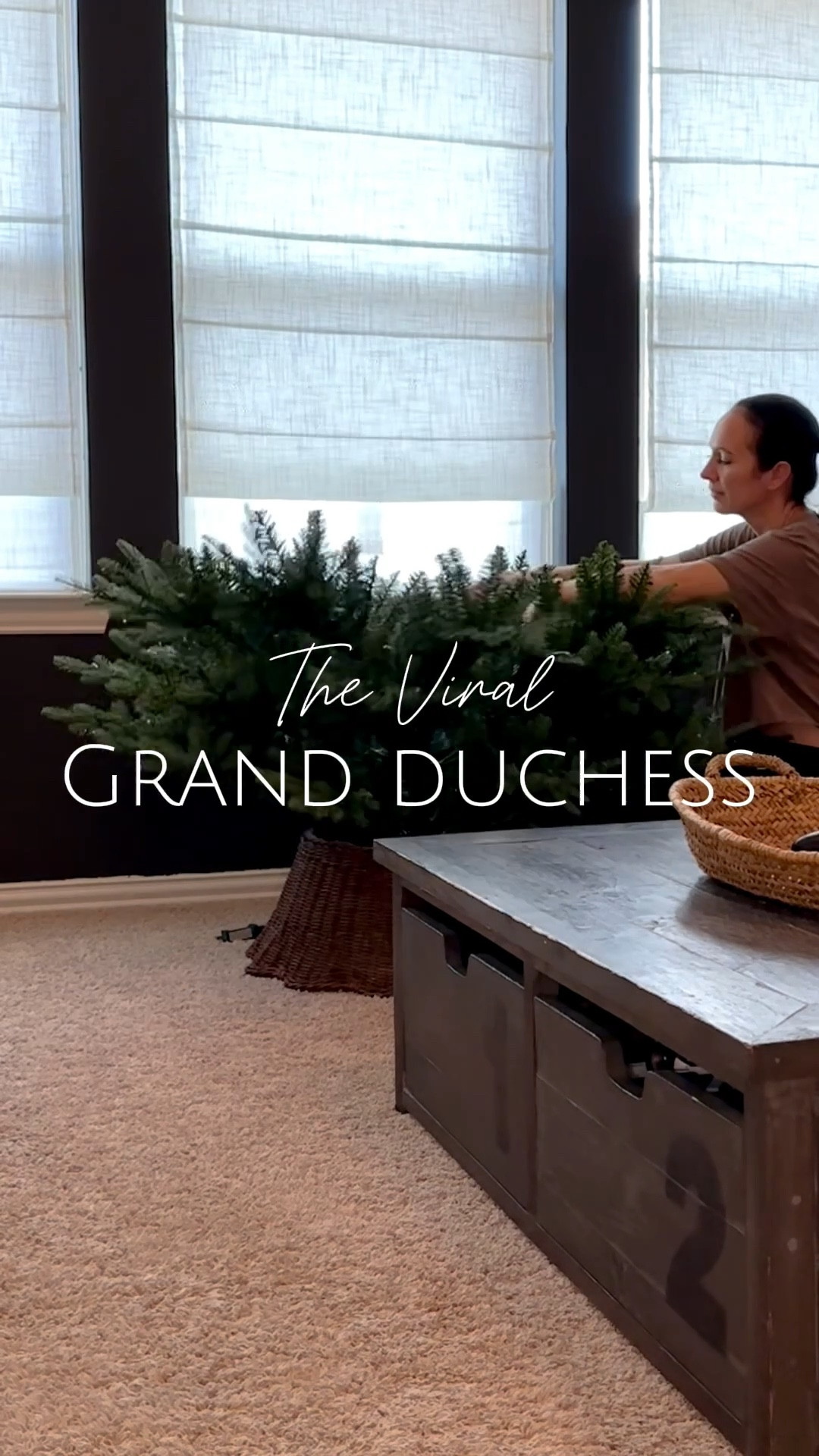 The GRAND DUCHESS meets RALPH LAUREN CHRISTMAS 🌲

Viral tree
Grand Duchess
Studio McGee tree collar
Ralph Lauren

#LTKSeasonal #LTKHoliday #LTKHome