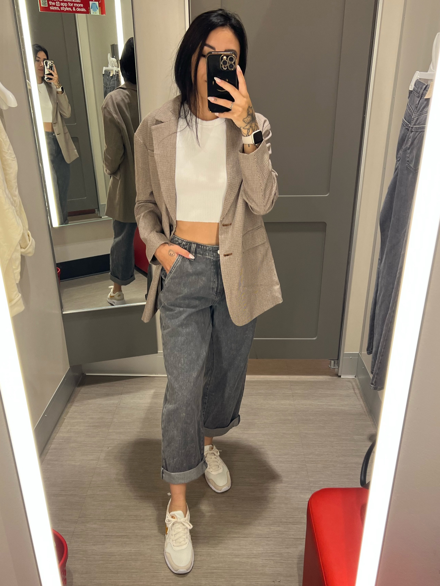 Blazers make everything look better

#LTKfit #LTKSeasonal #LTKstyletip