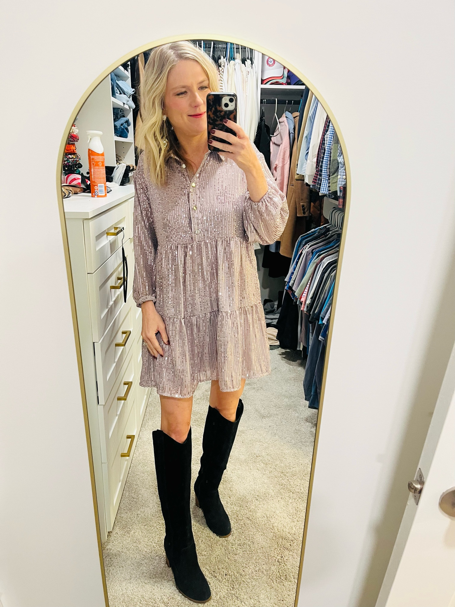 Silver sequin dress 

#LTKGiftGuide #LTKStyleTip #LTKHoliday