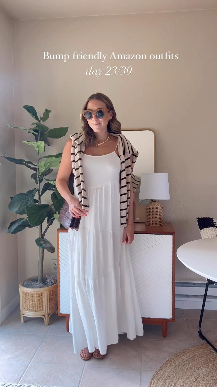 30 days of bump friendly Amazon outfits 🤰🏼 DAY 23

This dress has been one of my most reached for this summer! It’s comfy and chic and comes in so many colors and prints! Wearing a size small 

#amazonfinds #amazonfashion #bumpfriendly GDWM | Amazon style | what I’m wearing 


#LTKStyleTip #LTKFindsUnder50 #LTKBump