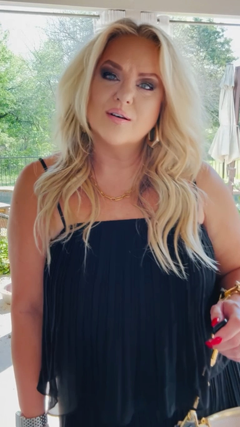 Loving this Amazon romper that looks like a dress. Love the flowy material and how it moves when you walk ✨also a new pair of tortoise shell Amazon sunglasses!  😎

#LTKBeauty #LTKootd #LTKOver40