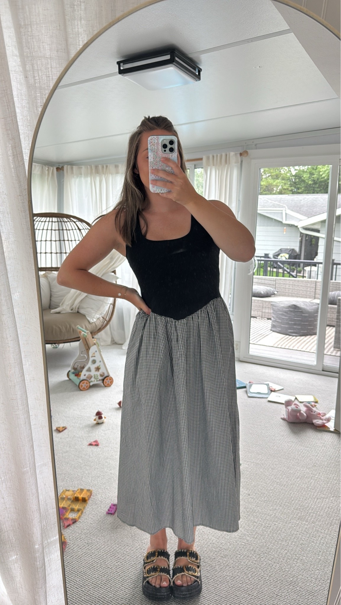 wearing size small 🖤

#LTKBeauty #LTKSaleAlert #LTKmomlife