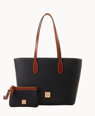 Everyday Chic
A classic look that can follow you anywhere! | Dooney & Bourke (US)