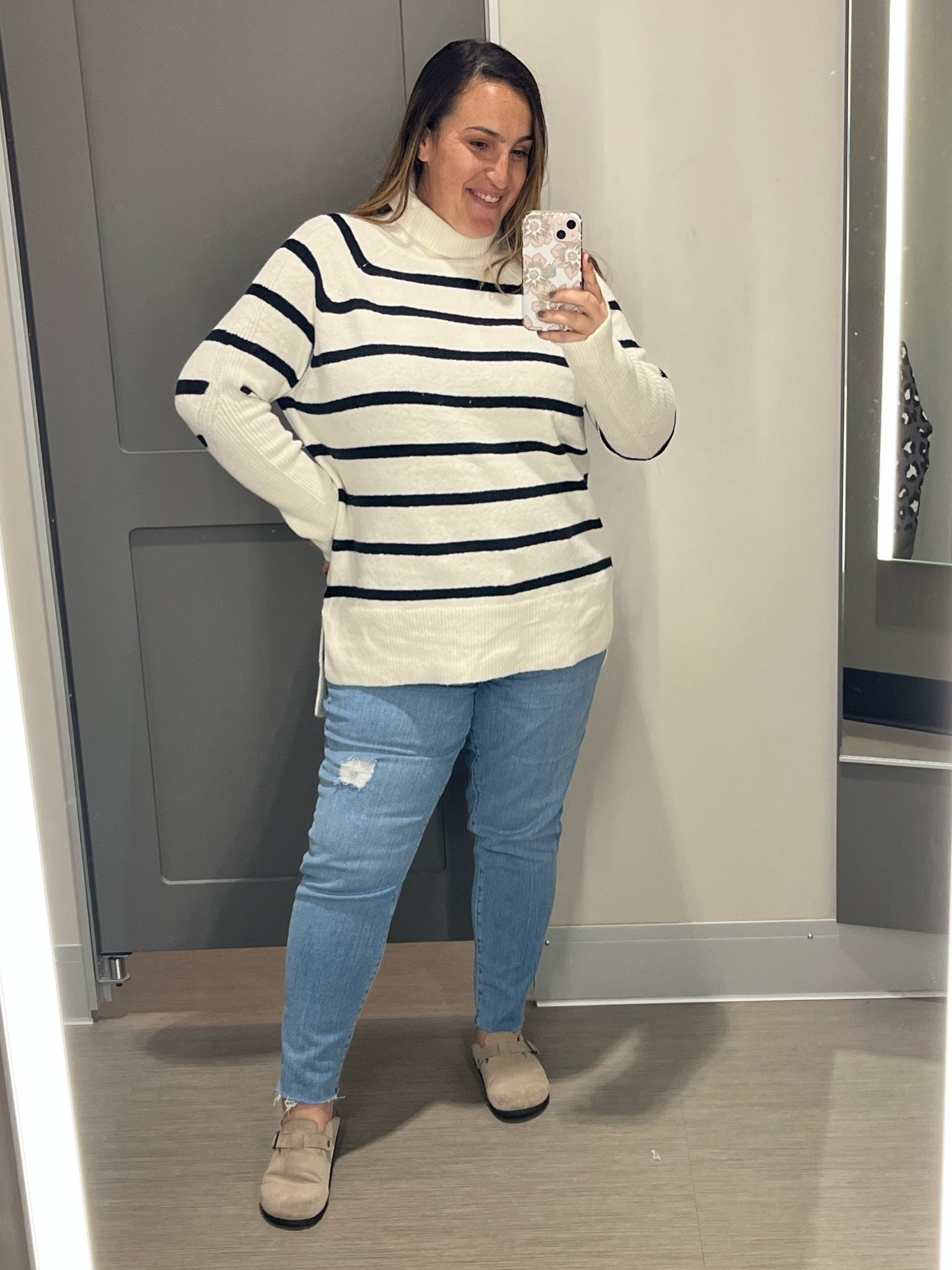 The perfect turtleneck sweater to swear with jeans or leggings! So soft and great quality. I’m in an XL. 

#LTKunder50 #LTKsalealert #LTKcurves