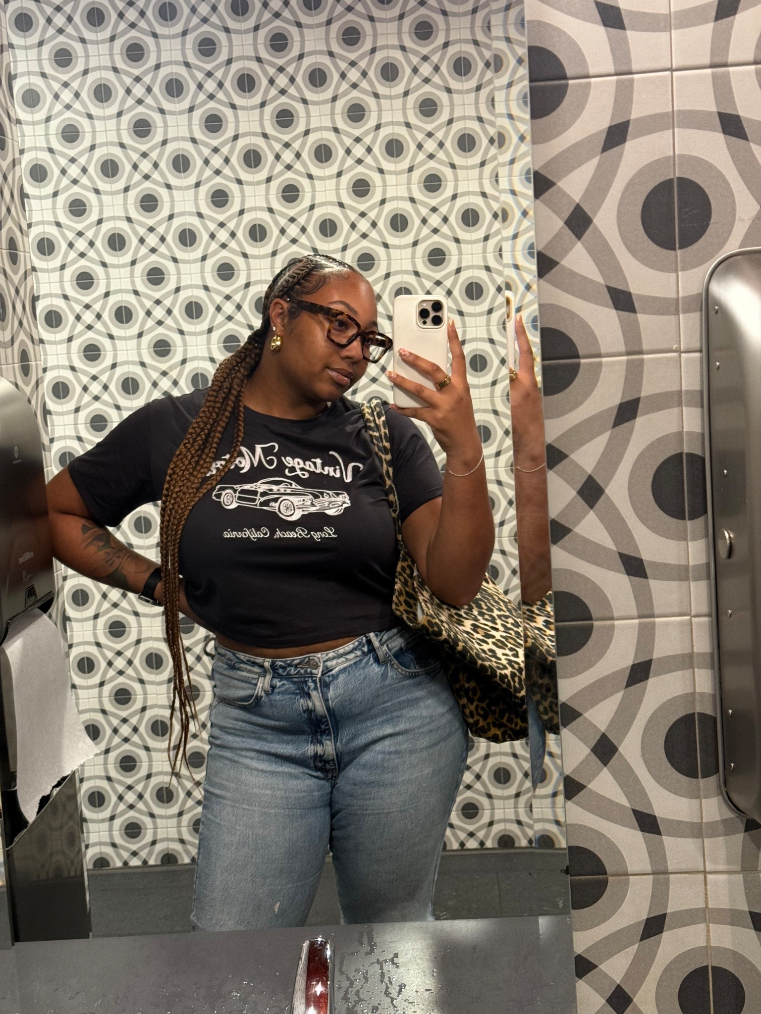 Casual Movie Outfit 

#LTKFindsUnder100 #LTKStyleTip